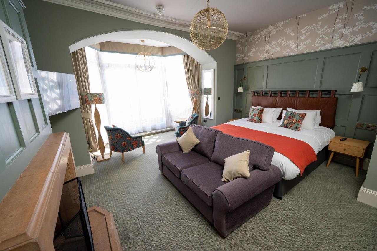 Victoria Hotel By Chef & Brewer Collection เมไนบริดจ์ ภายนอก รูปภาพ